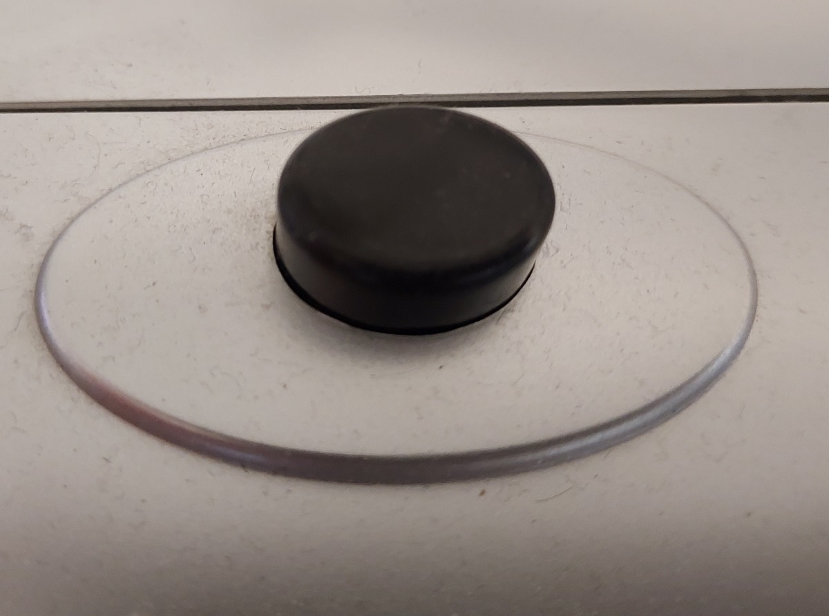 Touchscreen vs Buttons – HMI im Auto Touchscreen vs Buttons – HMI im Auto